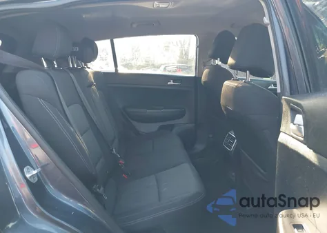 2017 Kia Sportage Lx z USA, uszkodzony, nr VIN KNDPM3AC9H7114854